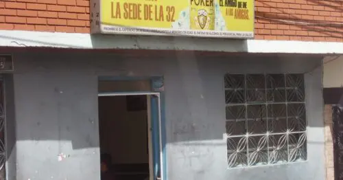 TIENDA LA SEDE DE LA 32 TIENDA LA SEDE DE LA 32